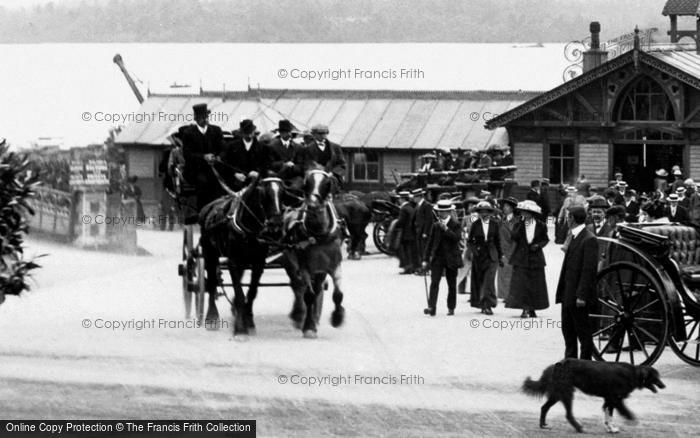 Photo of Windermere, Carriage Above Waterhead 1912