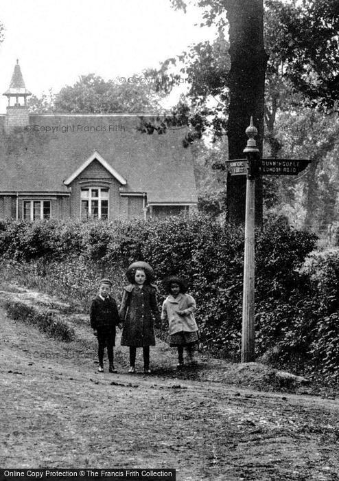 Photo of Windlesham, Children In School Lane 1909