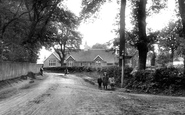 School Lane 1909, Windlesham
