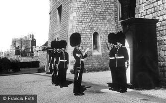 Windsor, Castle, Changing of the Guard c1960