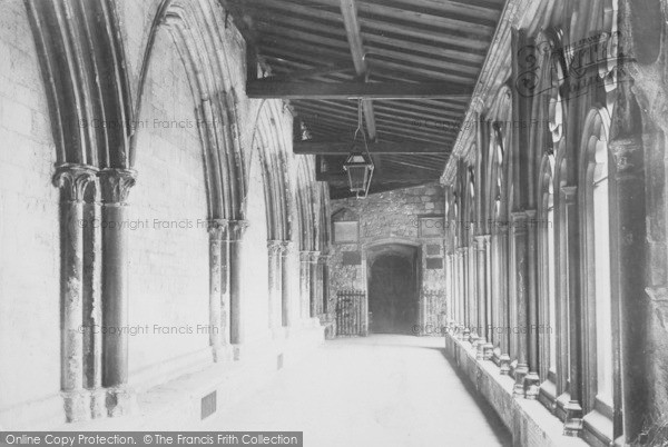 Photo of Windsor, Castle, Deanery Cloister 1895