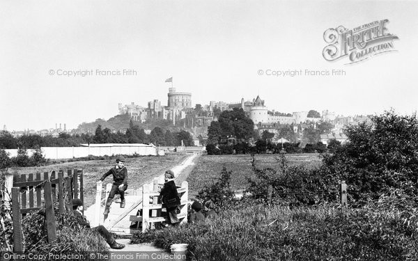 Photo of Windsor, Castle From Clewer Path 1890