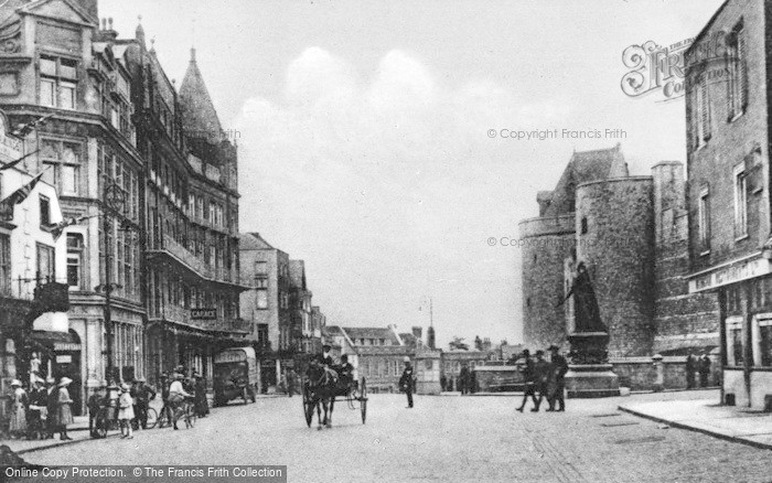 Photo of Windsor, Curfew Tower, High Street c.1920