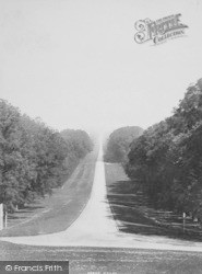 Great Park, Long Walk 1895, Windsor