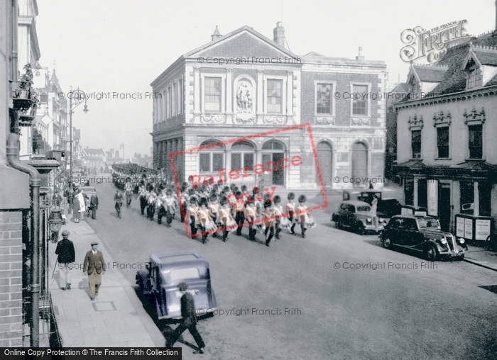 Photo of Windsor, Guildhall, The Guards 1937