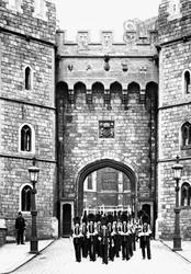 The Castle, Henry VIII Gate 1914, Windsor