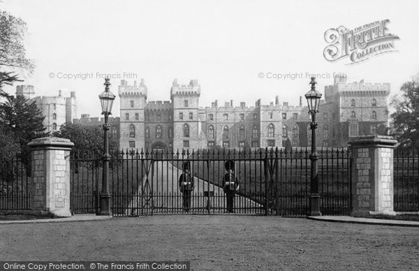 Photo of Windsor, The Sovereign's Entrance 1895