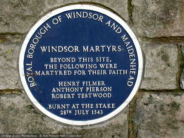 Photo of Windsor, The Windsor Martyrs Plaque 2004