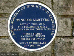 The Windsor Martyrs Plaque 2004, Windsor