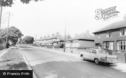 Wellfield Road c.1960, Wingate
