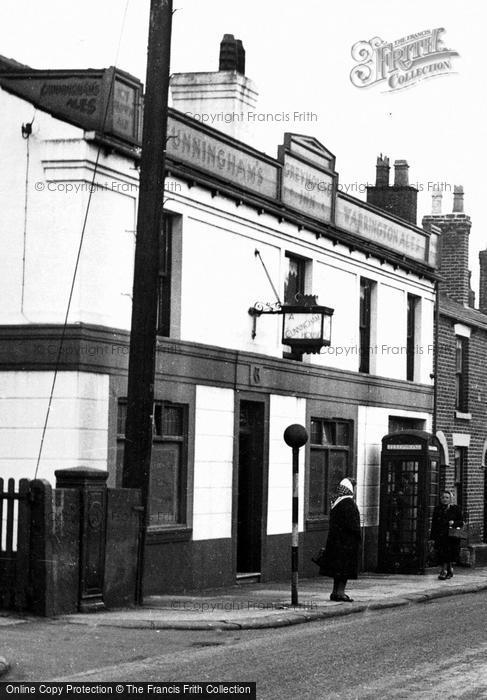 Photo of Wingates, The Greyhound Inn, Manchester Road c.1955
