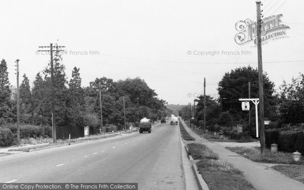 Photo of Winnersh, Reading Road c.1960