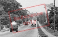 Reading Road c.1960, Winnersh
