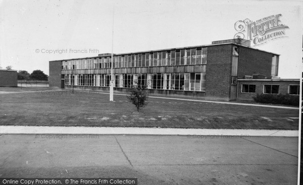 Photo of Winnersh, The Forest Grammar School c.1960