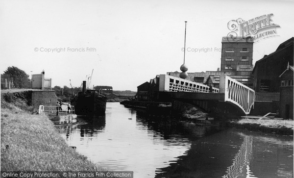 Photo of Winnington, The Bridge c.1960