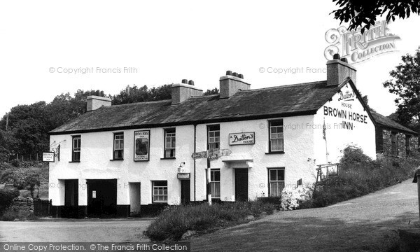 Photo of Winster, Brown Horse Inn c.1960