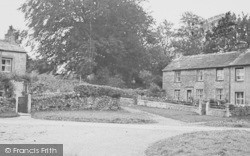 The Village c.1955, Winton