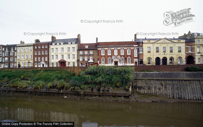 Photo of Wisbech, Georgian Houses, North Brink c.1995