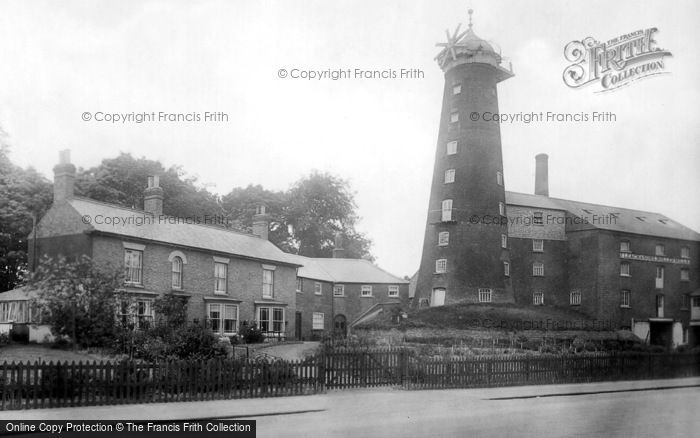 Photo of Wisbech, Leach's Mill 1929