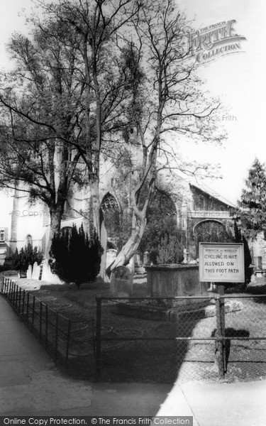 Photo of Wisbech, St Peter's Church c.1965