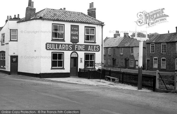 Photo of Wisbech, the Hope Inn c1955