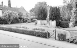 The Memorial c.1965, Witham