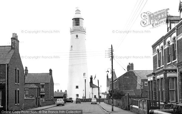 Photo of Withernsea, The Lighthouse c.1960