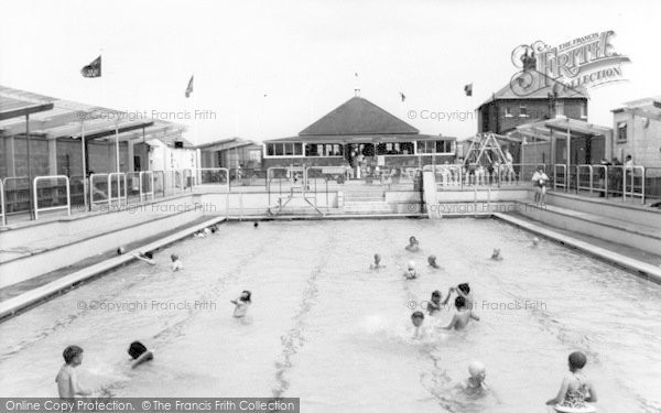 Photo of Withernsea, The Swimming Pool c.1965