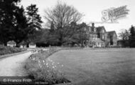 Chalets At Enton Hall c.1960, Witley