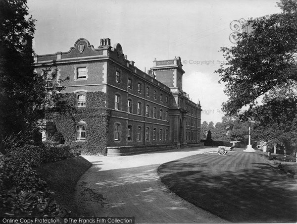 Photo of Witley, King Edward's School 1919