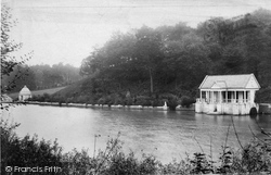 Park Lake And Boathouse 1906, Witley