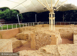 Bishop's Palace Excavations c.1985, Witney