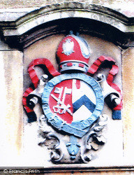 Emblem Over The Door Of Trelawney House 2004, Witney