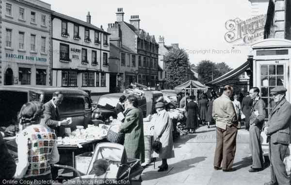 Photo of Witney, Market Day c.1955