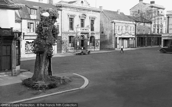 Photo of Witney, Market Place c.1950