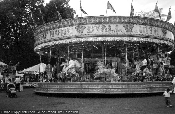 Photo of Witney, The Gallopers 2003