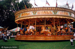 The Gallopers 2003, Witney