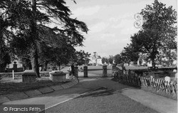 The Green From The Church c.1955, Witney