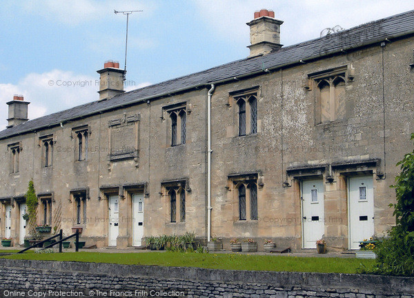 Photo of Witney, Townsend's Almshouses 2004
