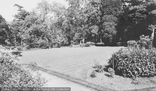 Photo of Woburn Sands, The Gardens Of Homewood Convalescent Home c.1970