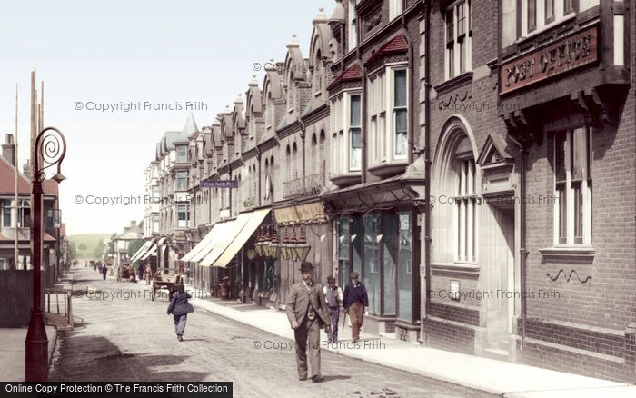 Photo of Woking, Chertsey Road 1898
