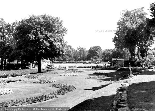 Photo of Woking, The Park c.1955