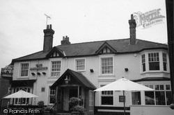 The Sovereigns Public House 2004, Woking