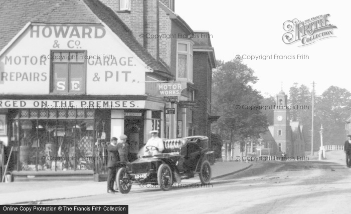 Photo of Wokingham, An Early Rolls Royce In Broad Street 1906