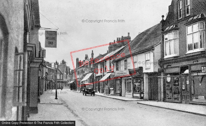 Photo of Wokingham, Peach Street c.1930