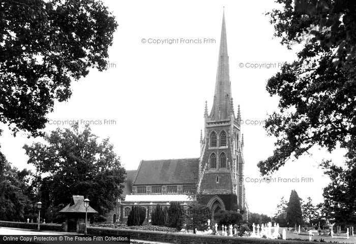Photo of Wokingham, St Paul's Church 1906