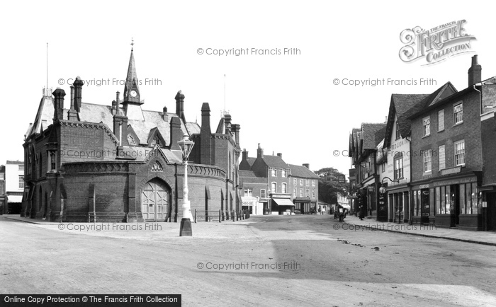 Photo of Wokingham, The Town Hall 1906