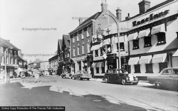 Photo of Wokingham, Ye Olde Rose Inne c.1965