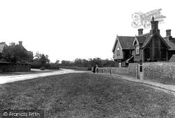 The Village 1921, Wolferton