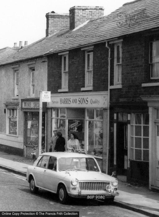 Photo of Wollaston, Harris And Sons, Bridgnorth Road 1968